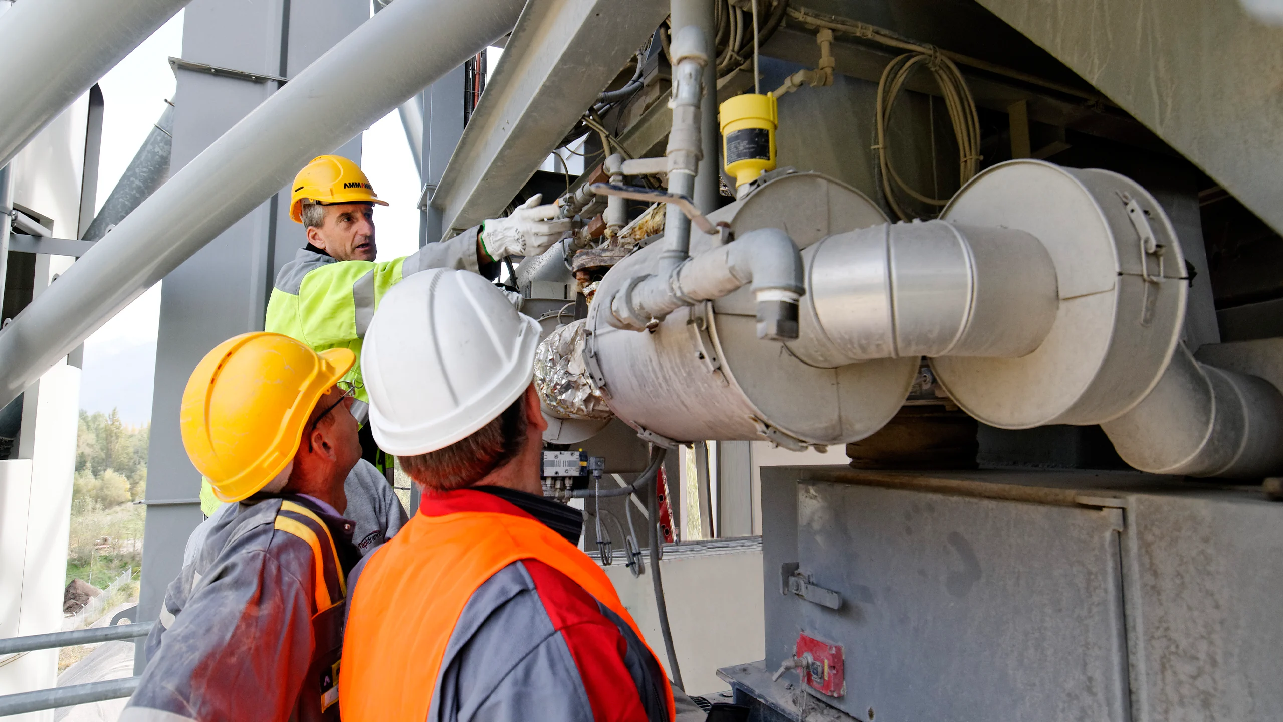 P87_Hero_Image_Technical-Services_01_2560x1440px.webp